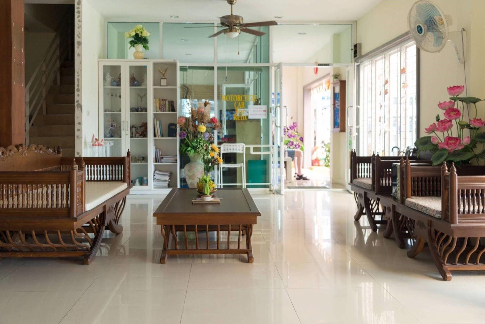 Lotus Suite Hua Hin Ngoại thất bức ảnh
