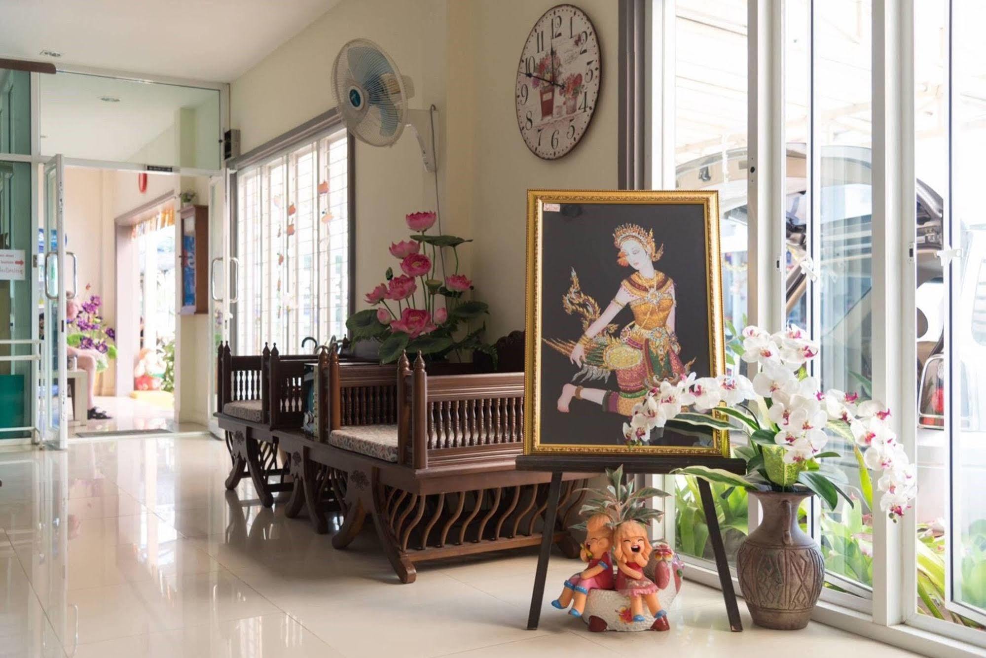 Lotus Suite Hua Hin Ngoại thất bức ảnh